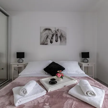 Babylu Lägenhet Zadar